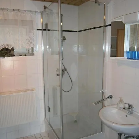 Gemutliche Gut Eingerichtete Und Ruhige Ferienwohnung *