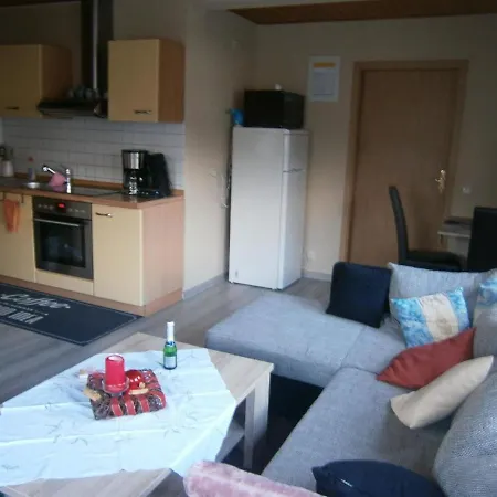 公寓 Gemutliche Gut Eingerichtete Und Ruhige Ferienwohnung *